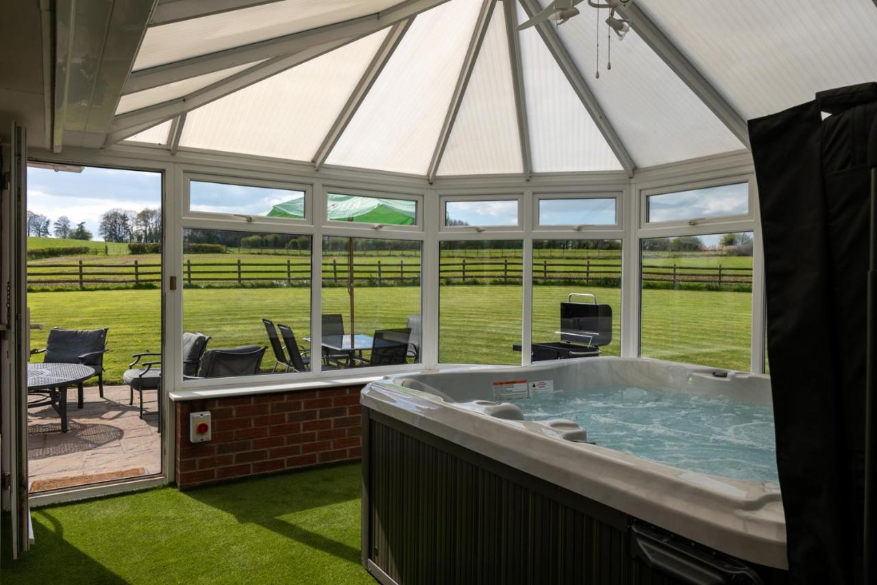 Tixall Manor Farm Stafford Zewnętrze zdjęcie