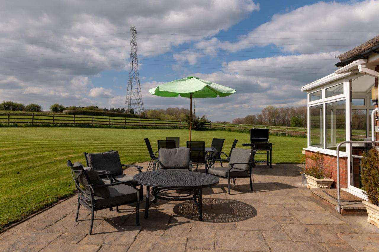 Tixall Manor Farm Stafford Zewnętrze zdjęcie